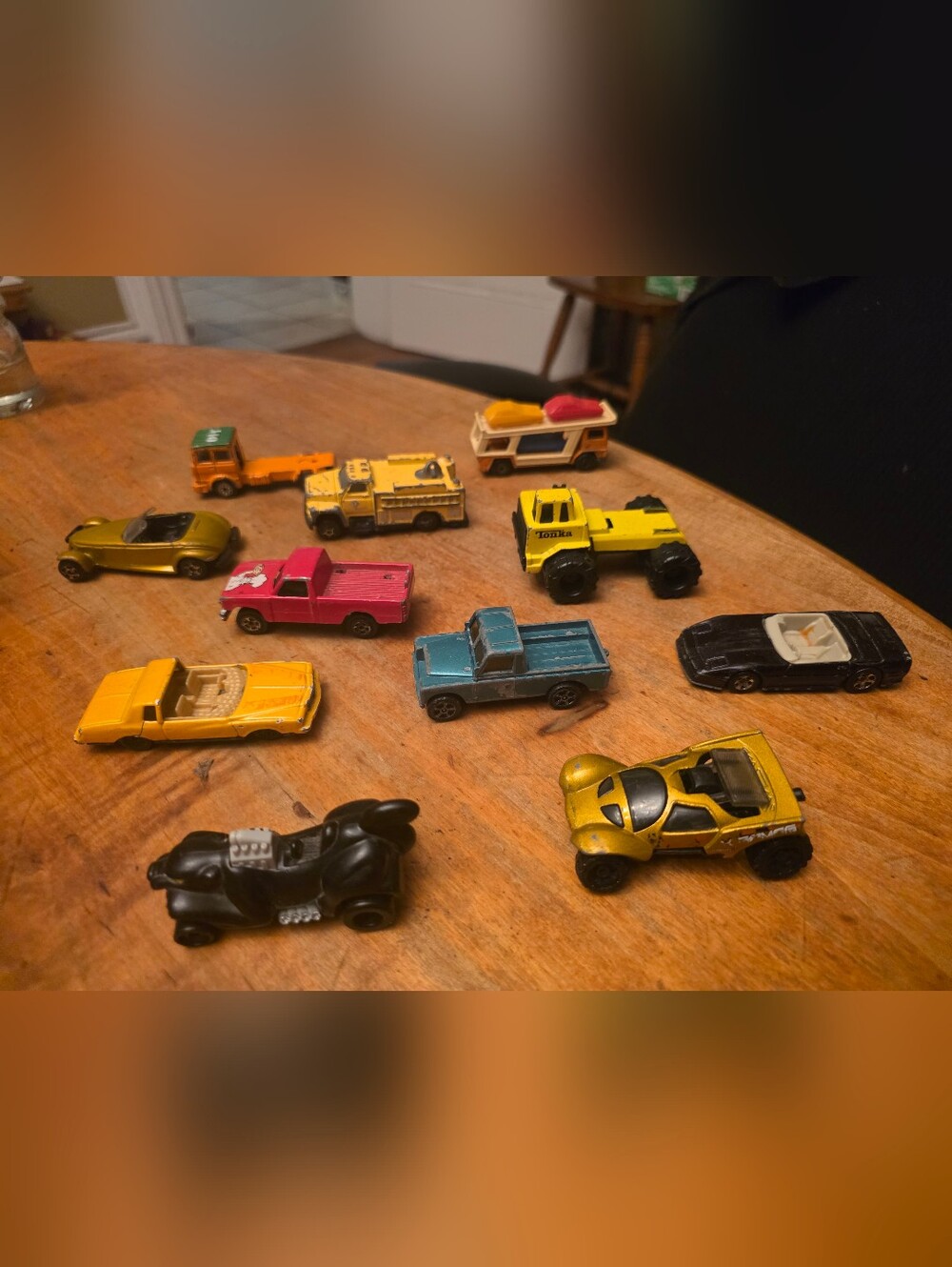 Lot Of 11 Vintage Cars That May Or May Not Be Complete